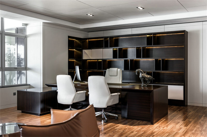 金融公司经理办公室装修