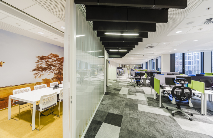 办公室装修设计风格怎么混搭